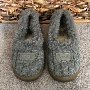 Ugg slippers shoes